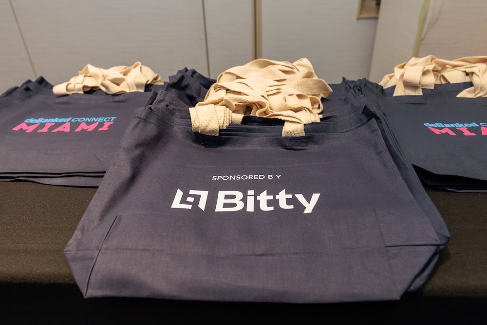 deBanked CONNECT MIAMI 2026