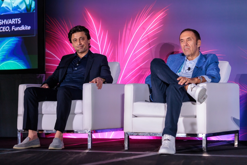 deBanked CONNECT MIAMI 2026