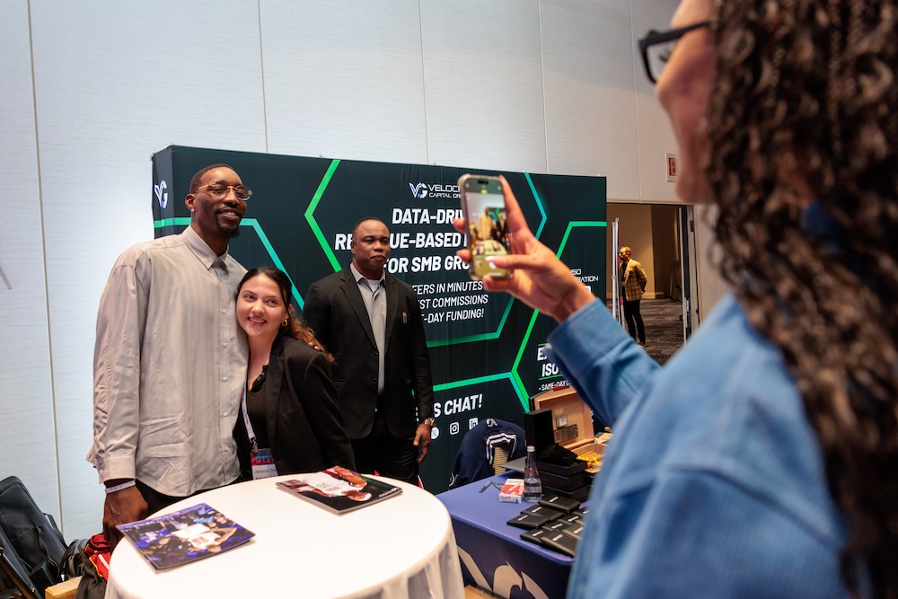 deBanked CONNECT MIAMI 2026