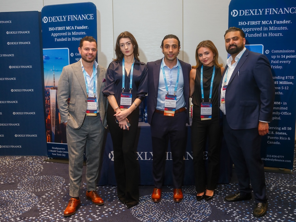 deBanked CONNECT MIAMI 2026