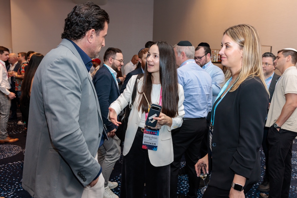 deBanked CONNECT MIAMI 2026