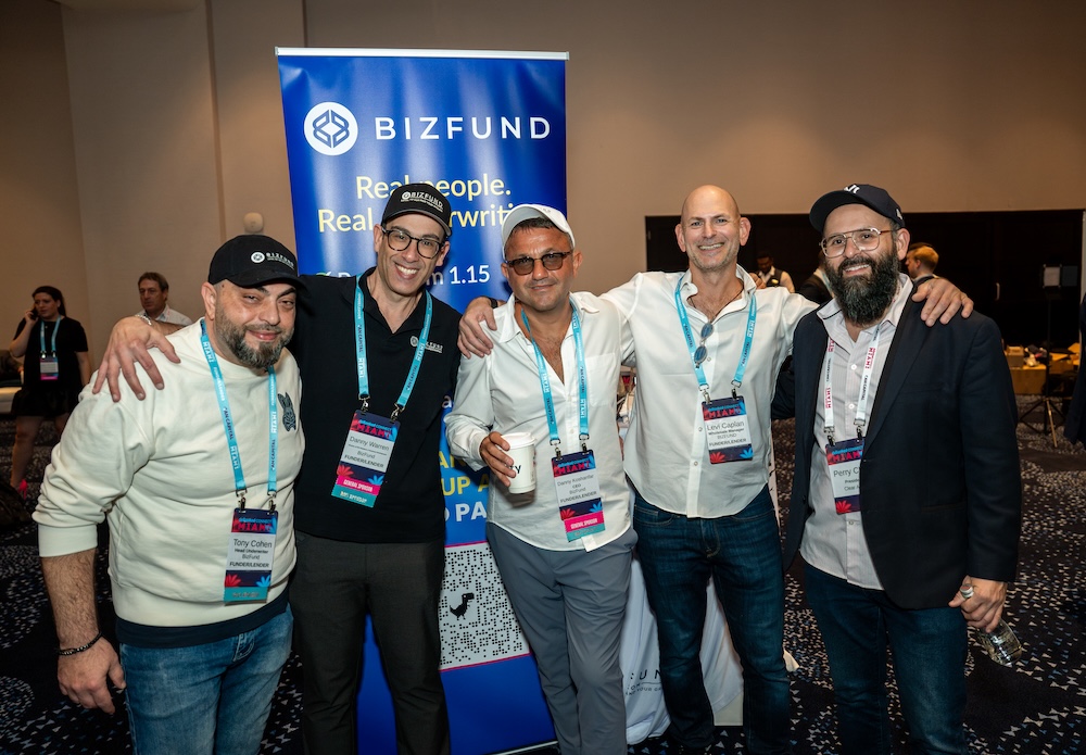 deBanked CONNECT MIAMI 2026