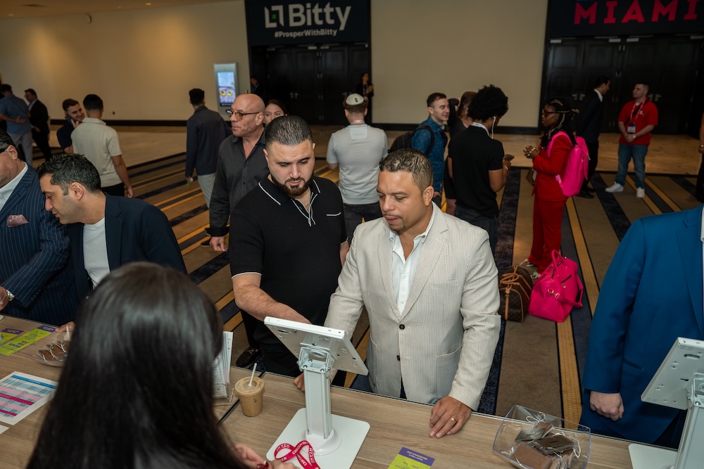 deBanked CONNECT MIAMI 2026