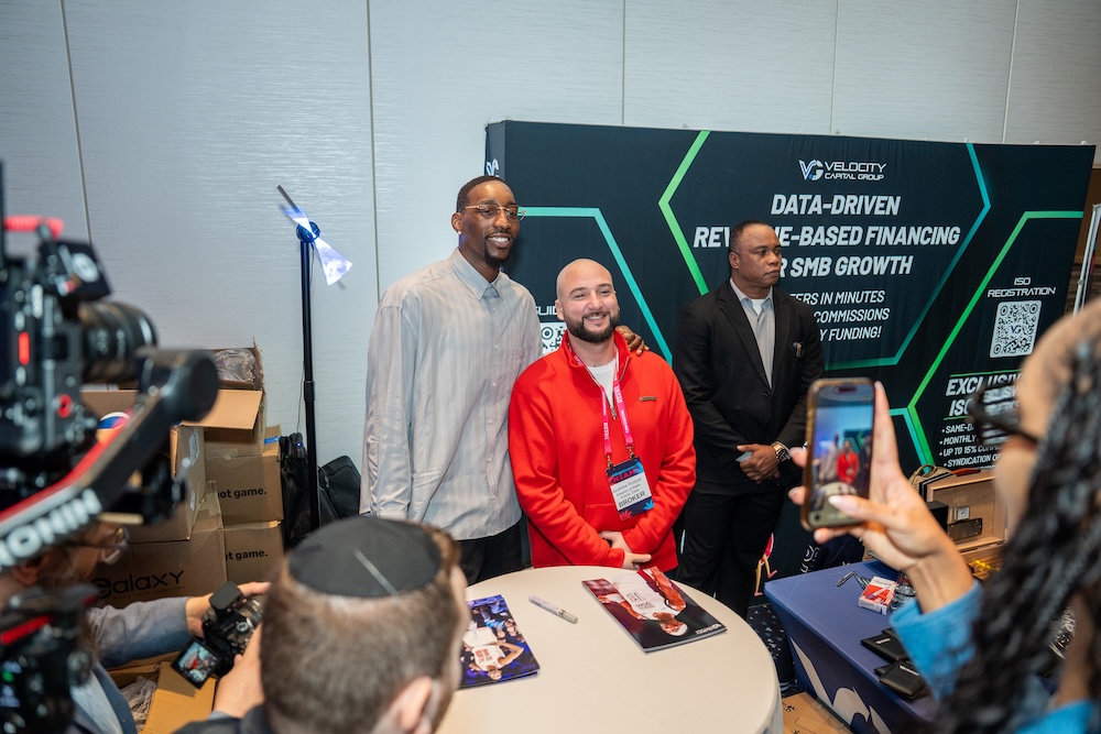 deBanked CONNECT MIAMI 2026