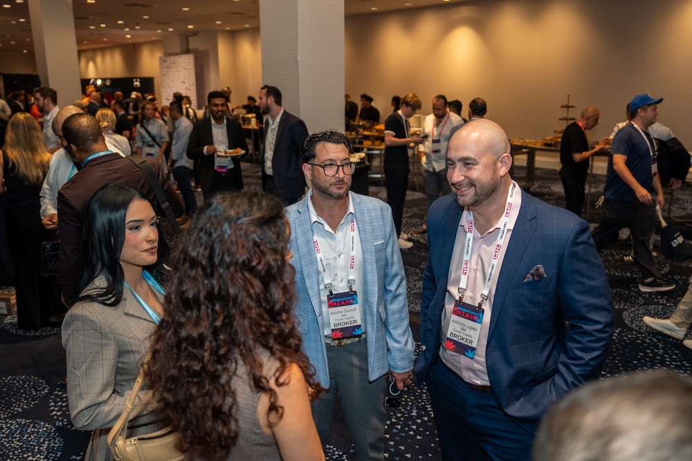 deBanked CONNECT MIAMI 2026