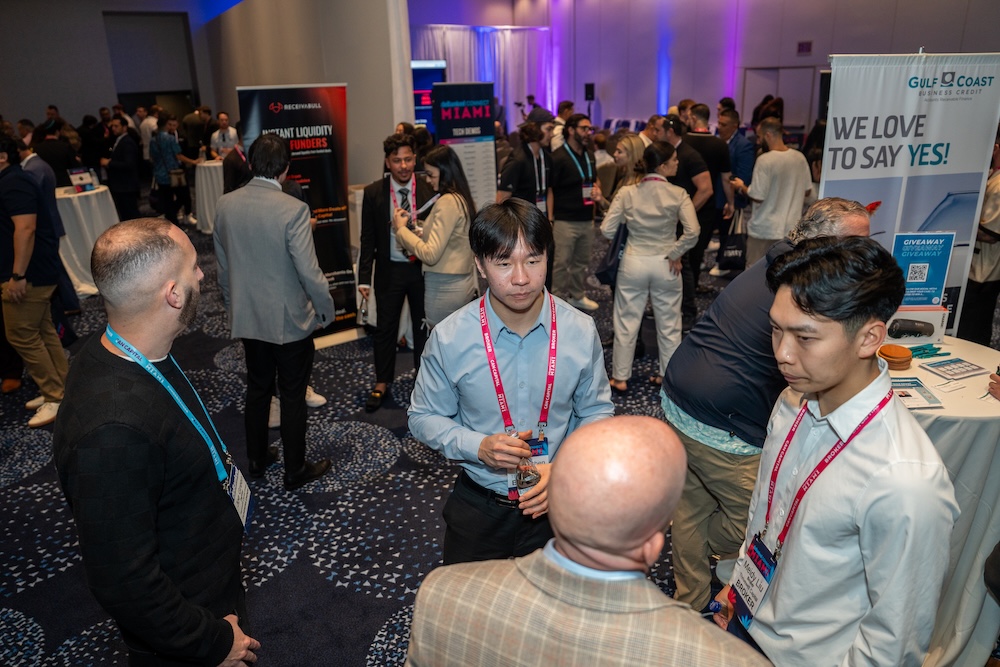 deBanked CONNECT MIAMI 2026