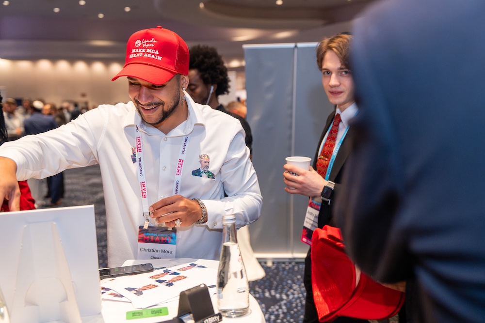 deBanked CONNECT MIAMI 2026