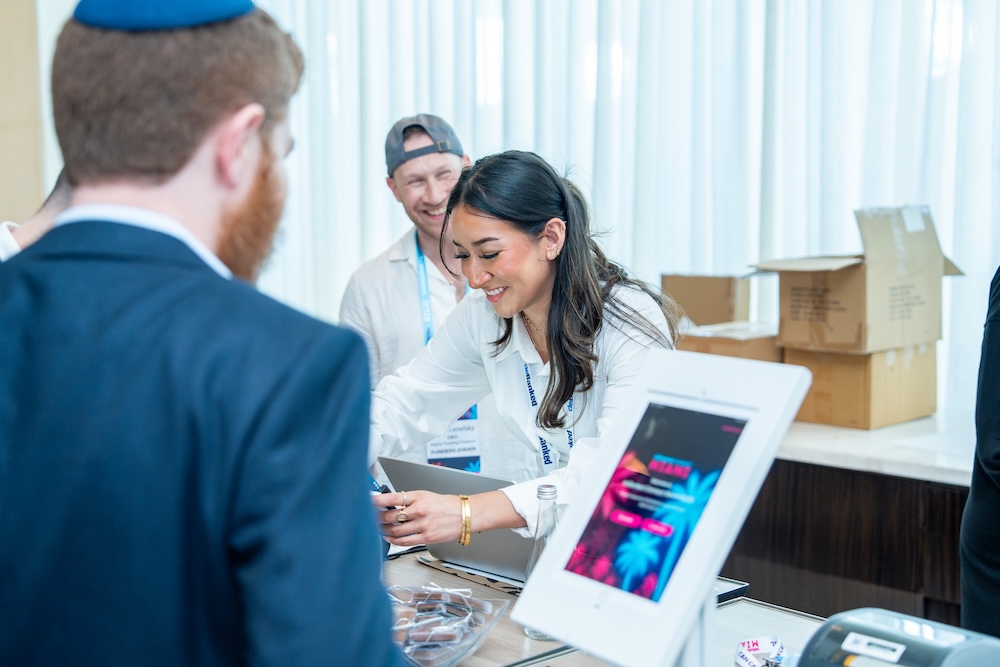 deBanked CONNECT MIAMI 2026