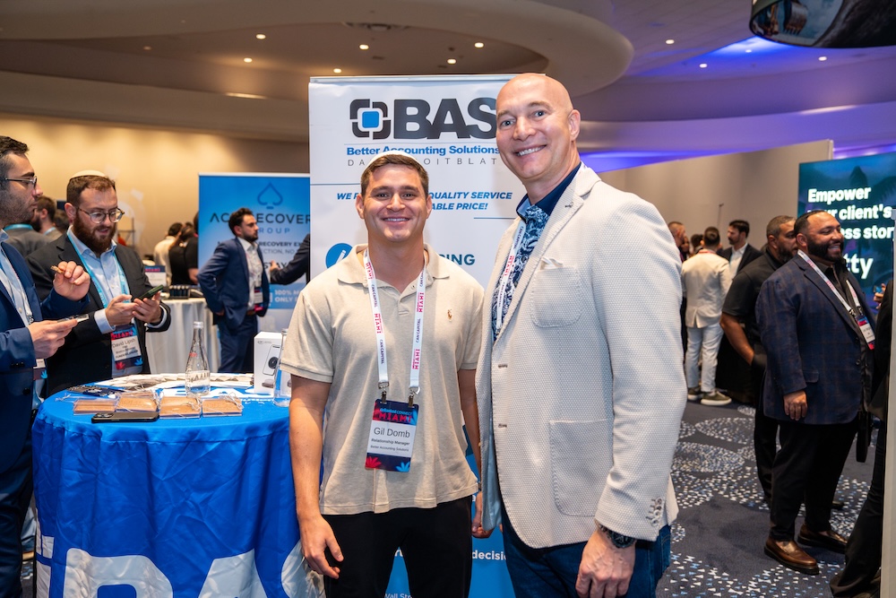 deBanked CONNECT MIAMI 2026